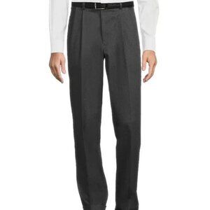 NWT Roundtree & York Travel Smart Pleated Slacks 42 X 32
